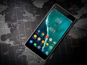 mobile phone home screen with apps
